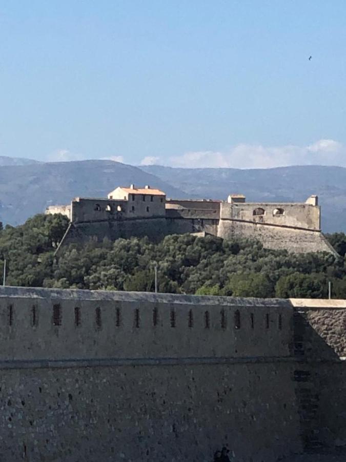 Vieil Antibes, Ravissant 2P Avec Petite Terrasse Daire Dış mekan fotoğraf